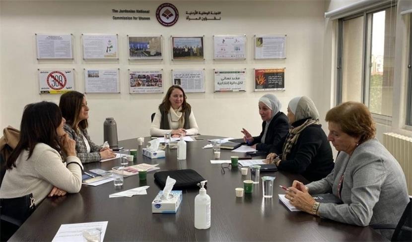 ورقة موقف لتحالف معا في صنع القرار حول تمثيل النساء في مجالس الإدارة